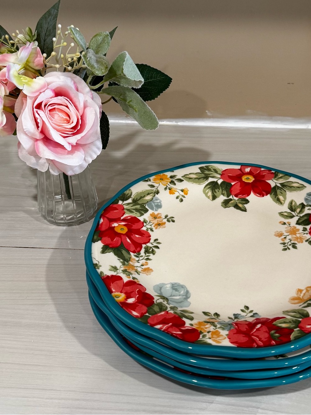 The Pioneer Women Floral Ceramic Dinner Plates - Red Floral/Teal Rim (Set of 4)